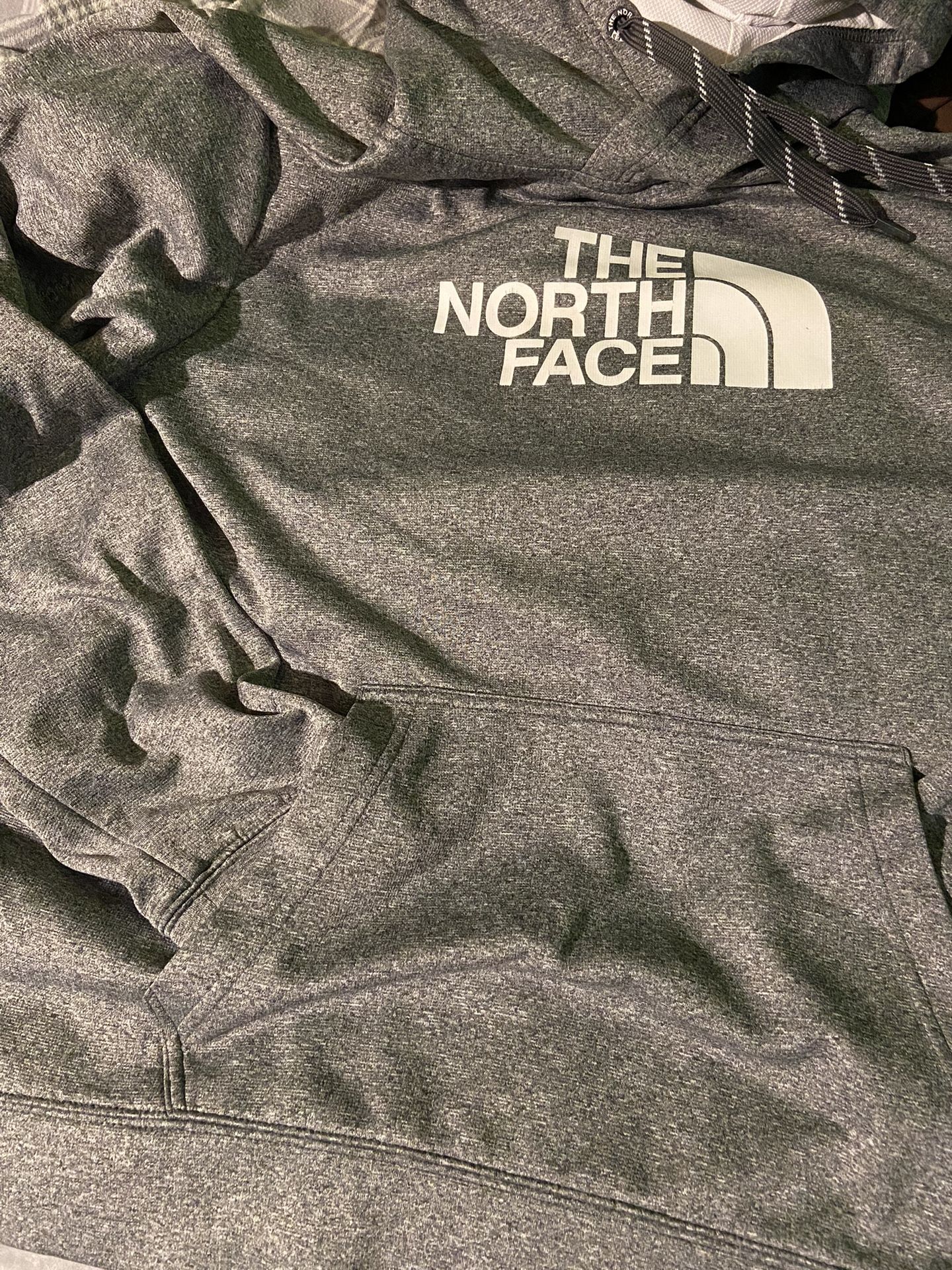 Original pre-love North Face women’s hoodie size large