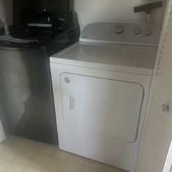 Washer & Dryer Set