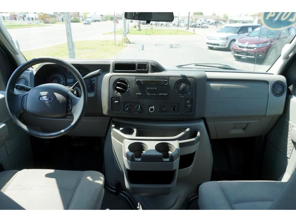 2014 Ford Econoline