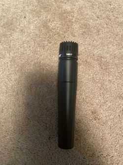 Shure SM57 Pro XLR Dynamic Microphone