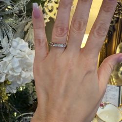 14K Gold Natural Diamonds Ring Band