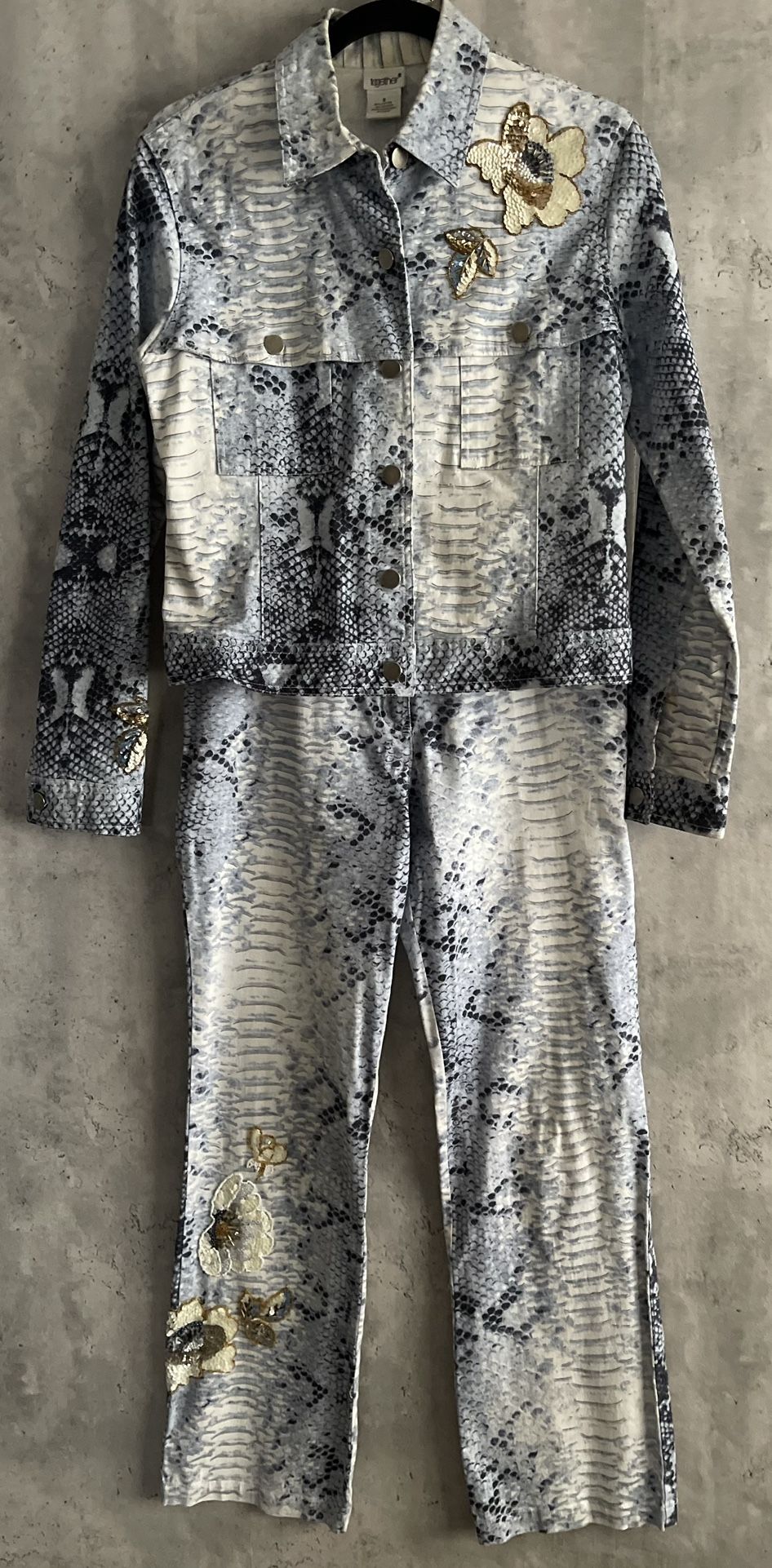 VTG TOGETHER 4pc Jacket Blouse Tee Snake Skin Cotton Blend Blue Jean Pant Set S8