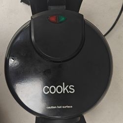 Rotating Belgian Waffle Maker - 1100W GH-825a Black