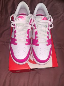 BACK TO SCHOOL SALE SHOES