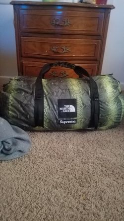 Supreme duffel bag