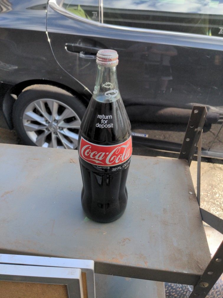 Vintage Unopened Glass Coke Bottle 32 oz