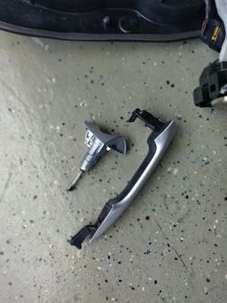 2013-2017 elantra GT driver front door outer handle