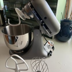 KitchenAid Stand Mixer