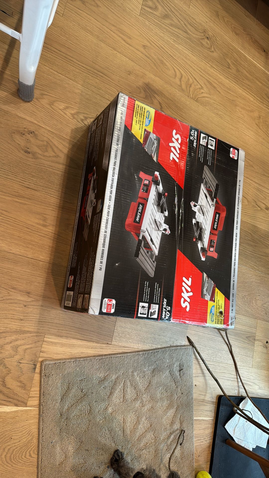 Skil 7” Wet tile Saw (new)