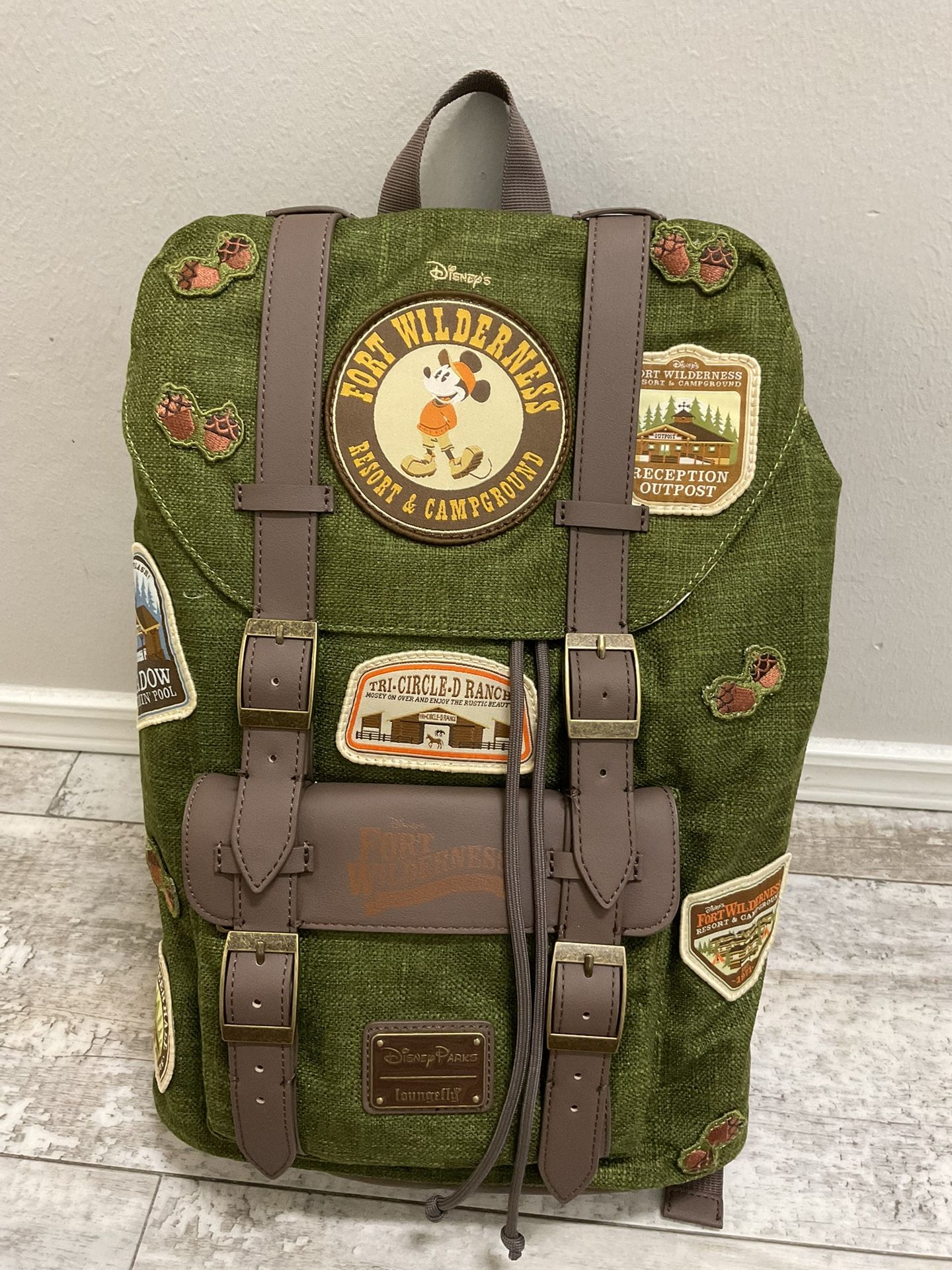 NWT Loungefly mickey Fort Wilderness Backpack