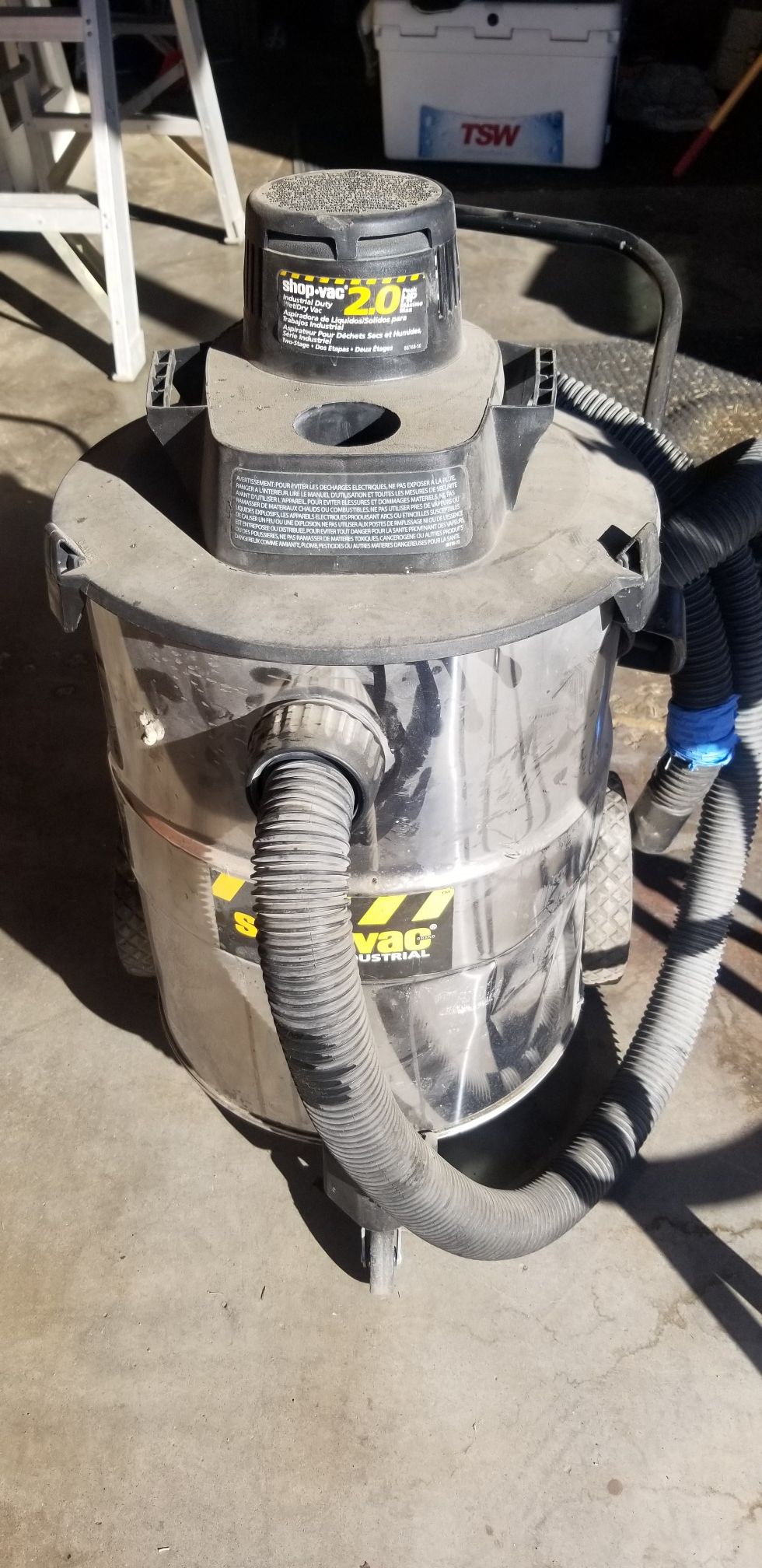 Shop vac , shop stool ,coleman lantern