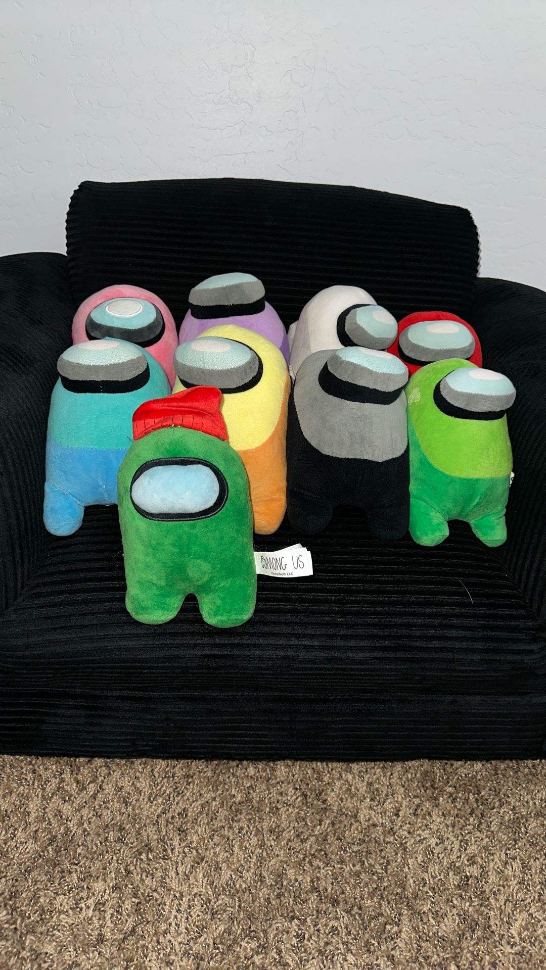 Among Us Plushies Total Of 9