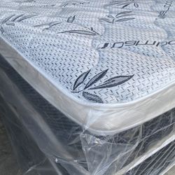 Brand new mattresses TWIN FULL QUEEN E KING C KING Espanol-English free delivery, the price depends on the size of the mattress