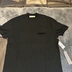 Essentials shirt black dm for size