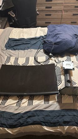 Dell Curved Gaming Monitor- Cracked Screen