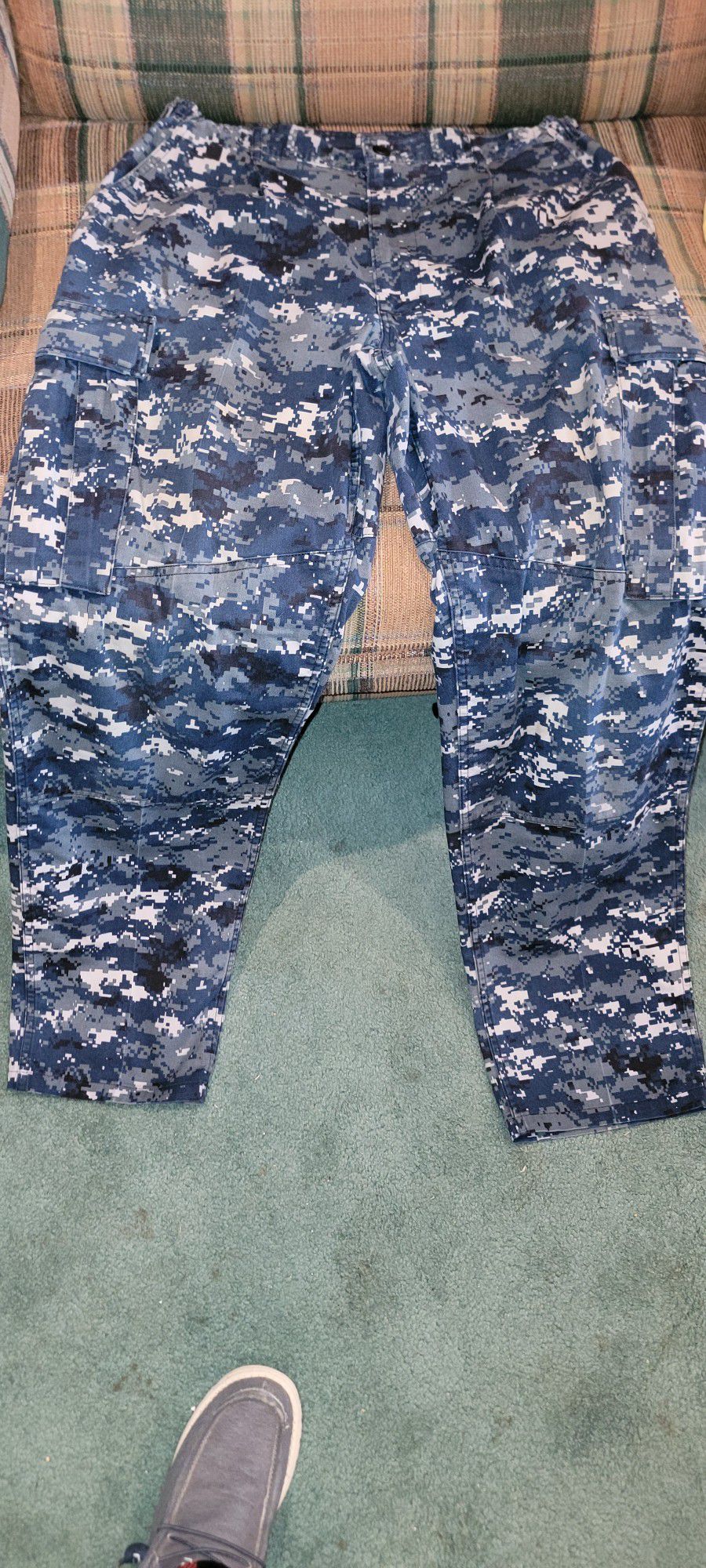 Authentic US Navy Blue Camo Pants In Very Good  Condition No Name Tag