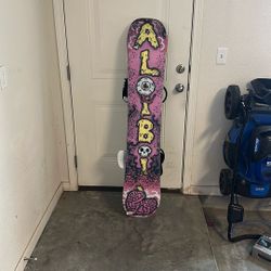 Alibi Snowboard