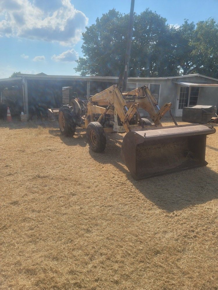 Massey Ferguson Tractor 