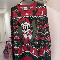 Disney Men’s Sweater 
