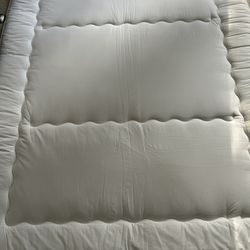 Queen Size Futon, Perfect Condition, Nearly New 