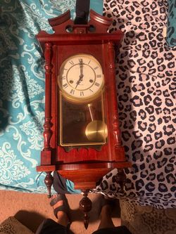 KASSEL 31 DAY - Vintage Wall Chime Clock with Pendulum & Key Germany