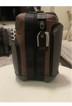 TUMI Higgins Sling Crossbody Day Bag Copper Gray and Black