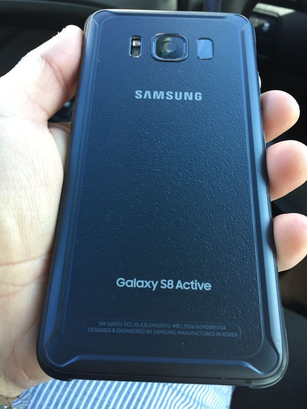 Samsung galaxy S8 active unlocked waterproof 64 GB brand new condition for Sale in North Miami