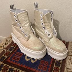 Doc Martens Molly Glitter Boots