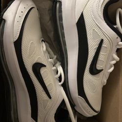 Nike Air Max Size 6