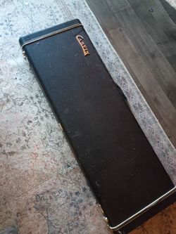 Vintage Carvin guitar case