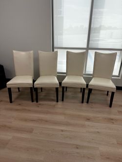 Set of 4 Modern Faux Leather Dining Chairs – Cream/Ivory – Solid Wood Legs