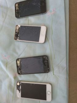4 iPhone 4s.