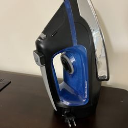Hamilton Beach Steam Iron Retractable Cord