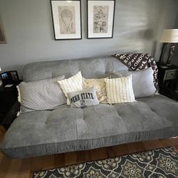 Queen Size Futon And Mattress 