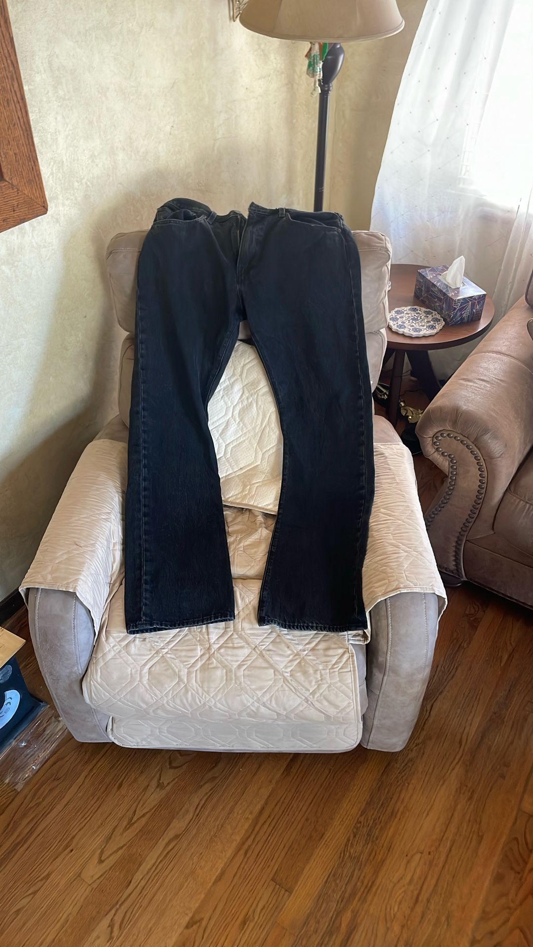 Fresh pair of Bootcut Levi’s