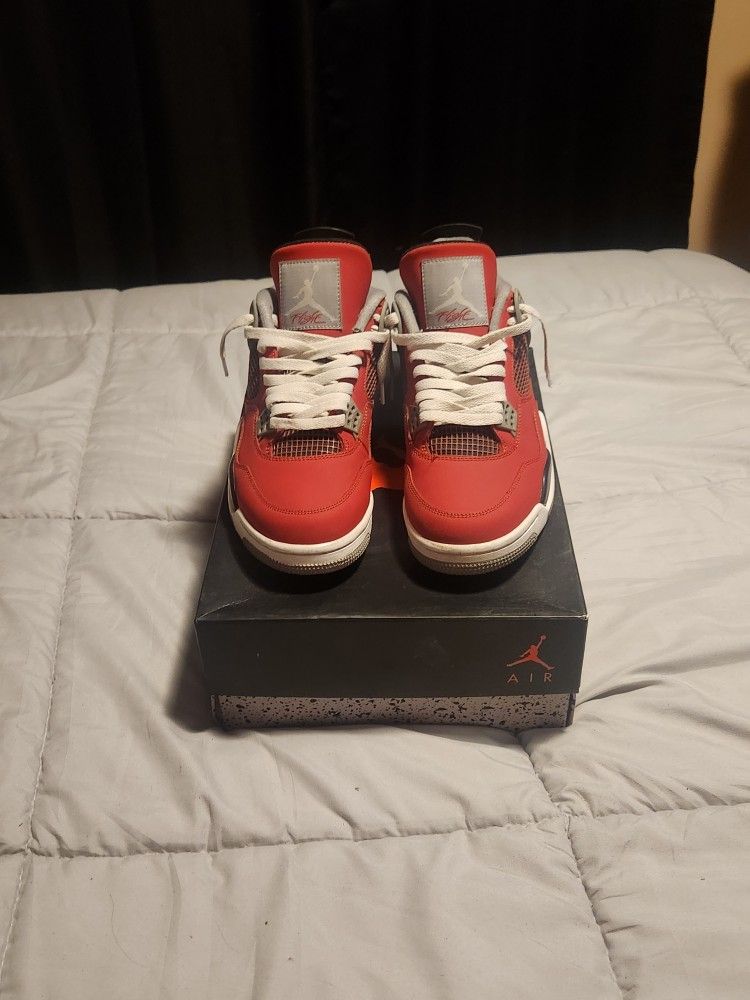 Air Jordan 4 Toro Bravo 2013 (Read Description)