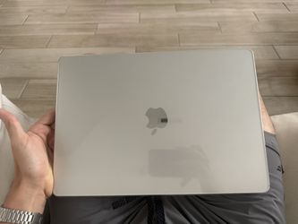 MACBOOK AIR M3 - 15” - 256SSD - 8RAM