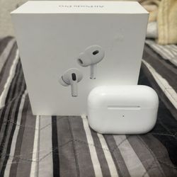 Apple AirPods Pro 2nd Gen 