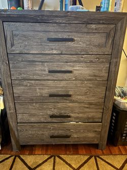 5 Drawer Dresser 