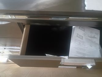 Bonita cajonera  nueva