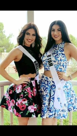 2 piece cocktail homecoming dress. Size 0