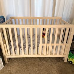 Carter's by DaVinci Colby Convertible Crib