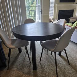 Ikea Round Dining Table With Leaf and 4 Grey Chairs