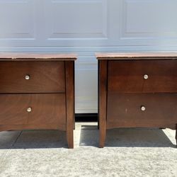 Coaster Night Stands 