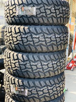 Lt 275-55-20 Mud RT hybrid tires 10 ply. Free installation