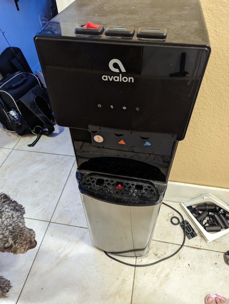 Water Dispenser for Sale in St. Petersburg, FL OfferUp