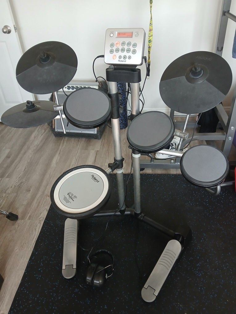 Roland Electronic Drum Kit
