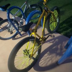 Gold Beastmode Se Bike 27.5