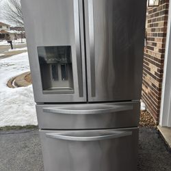Whirlpool Refrigerator 