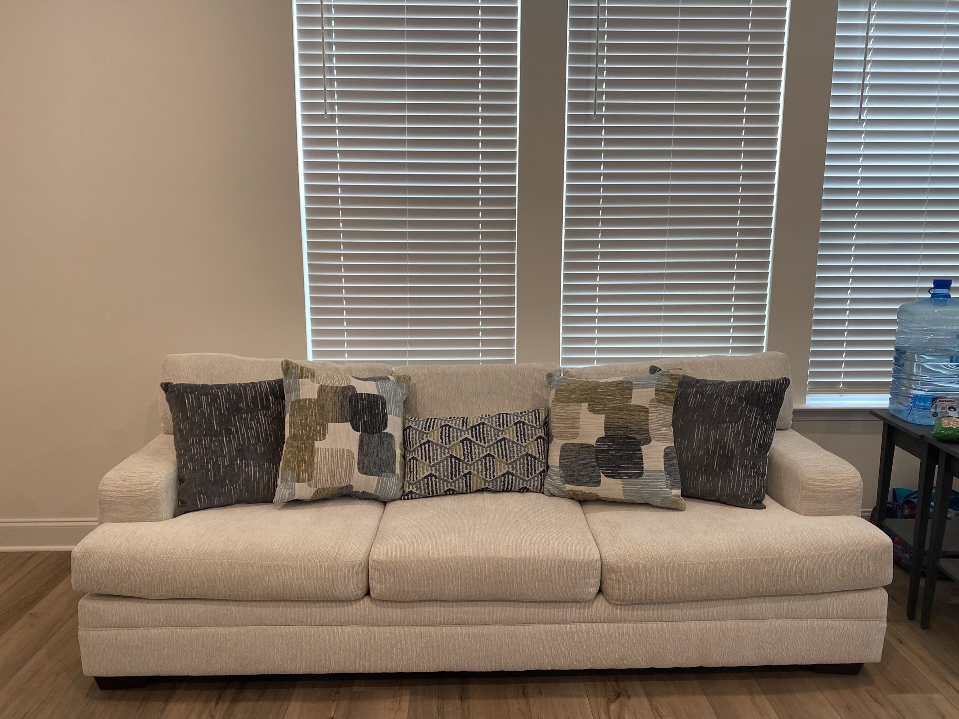 Charleston Park Sofa From Rooms2Go